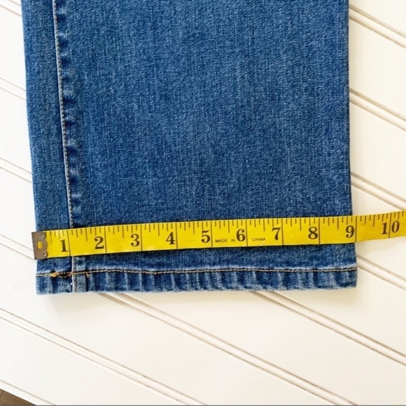 Classic Blue Straight Leg Jeans with Floral Embroidery - Picture 10 of 12